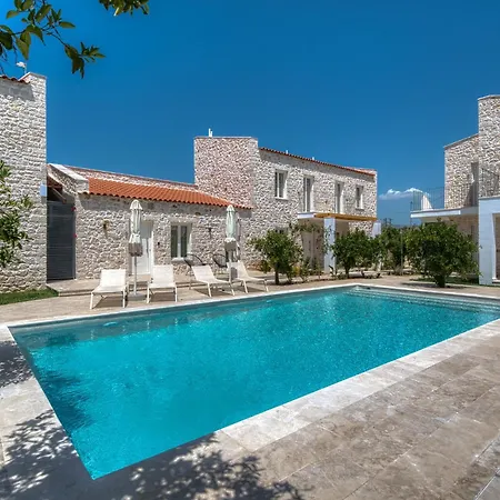 Petroulas Village Hotel apartamentowy Nauplion