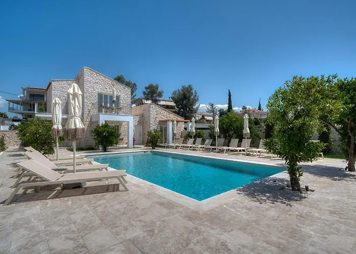 Appart hôtel Petroulas Village