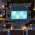 شقة فندقية Petroulas Village