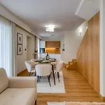Petroulas Village アパートホテル 4*