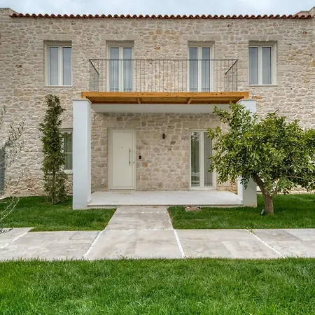 Petroulas Village Aparthotel Nafplio