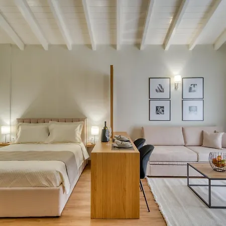 Petroulas Village Aparthotel 4*